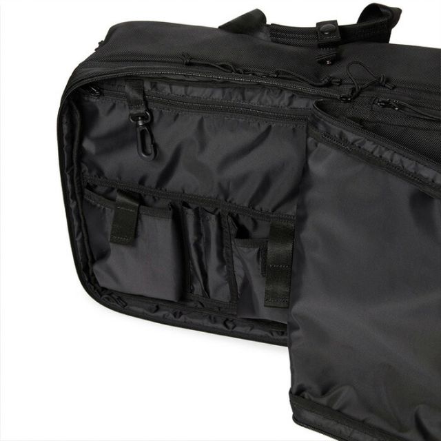 NEW ERA BRIEF BAG UUC