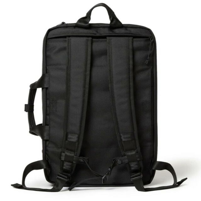 NEW ERA BRIEF BAG UUC