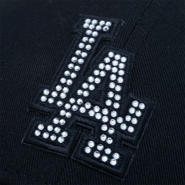 ニューエラ newera 940 RHINESTONE ニューエラ キャップ ラインストーン 9FORTY ロサンゼルスドジャース MLB コラボ 黒 クロスストラップ サイズ調整可能 ユニセックス 14523110 (250328)