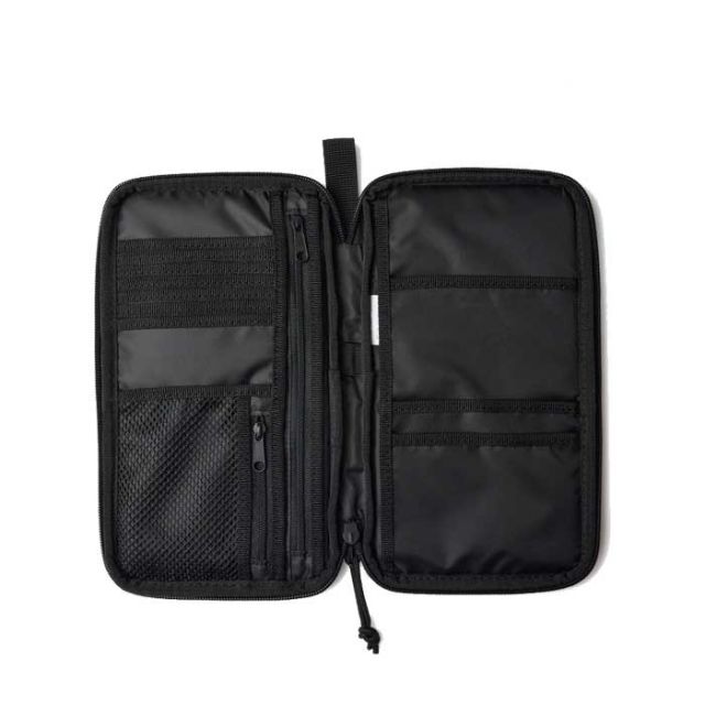 NEW ERA TRAVEL PASSPORT CASE LOGO