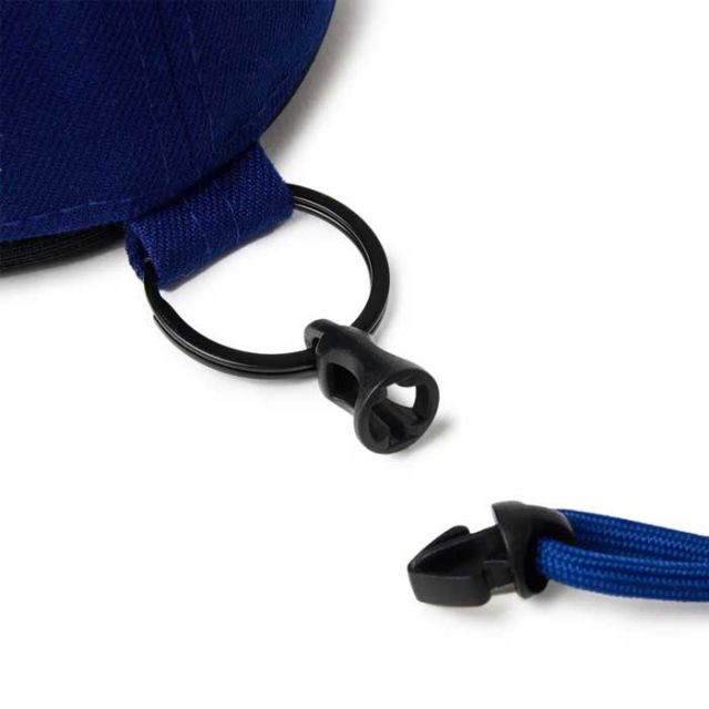 NEW ERA CAP POUCH M NECK STRAP