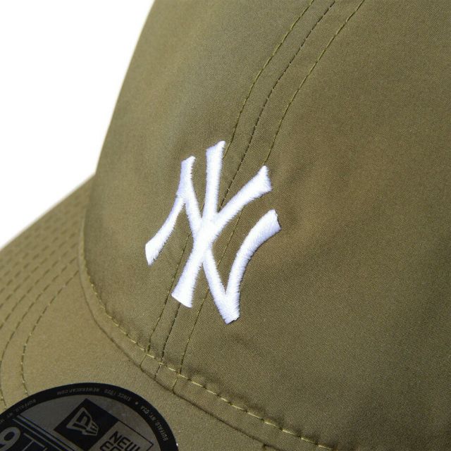 ニューエラ キャップ メンズ NEWERA OD 930 TECH STRETCH NEYYAN ニューヨーク・ヤンキース オリーブ ベージュ ドライエラ 撥水 抗菌 防臭 ストレッチ素材 サステナブルキャップ ユニセックス デイリー アウトドア (250904)
