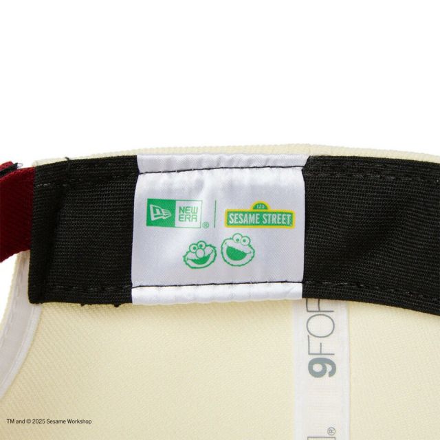 ニューエラ レディース メンズ キャップ コラボ NEWERA GF 940VS SESAME NENY セサミストリート クッキーモンスター キャップ 14682546 クロームホワイト ブルーバイザー ユニセックス ゴルフ 帽子 カーブドバイザー (250904)