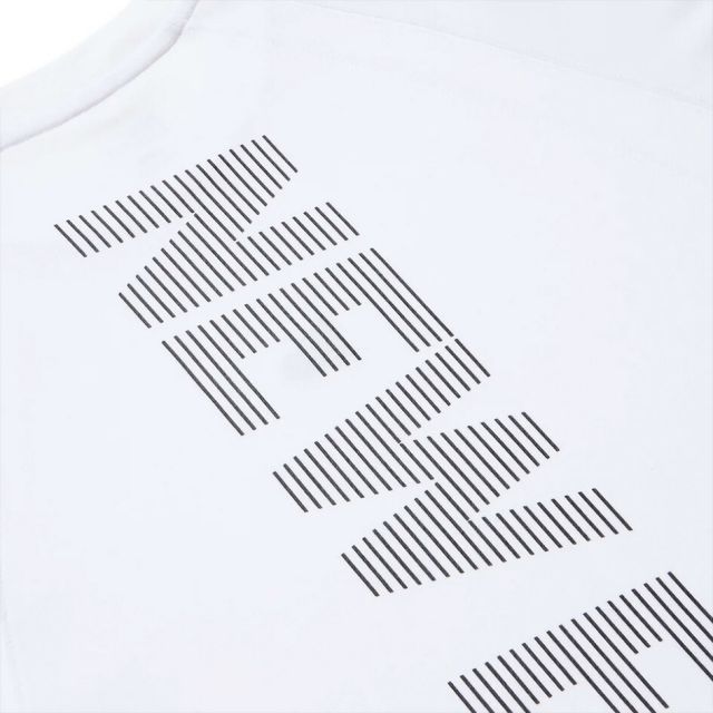 ニューエラ Tシャツ メンズ 半袖 NEWERA PA SS OS PF TEE VERTICAL LOGO オーバーサイズド パフォーマンス コットン/ポリエステル 吸汗速乾性 生地裏面がメッシ 通気性 トレーニング 通勤 タウンユース メーｒ便 14674806 14674805 14674804 (250904)