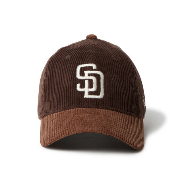ニューエラ 9TWENTY Corduroy コーデュロイ キャップ サンディエゴ・パドレス ダークブラウン ブラウンバイザー 太畝8ウェル ユニセックスNEWERA 920CS MLB 8W CORD SADPAD DBRN (251020)
