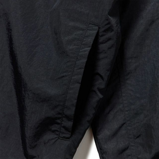 ニューエラ ジャケット NEWERA PA NYLON TRACK JKT 14674822 ナイロン ウーブン トラックジャケット パフォーマンスアパレル リフレクティブロゴ セットアップ対応 スポーティー ブルゾン トレーニング ランニング(251011)