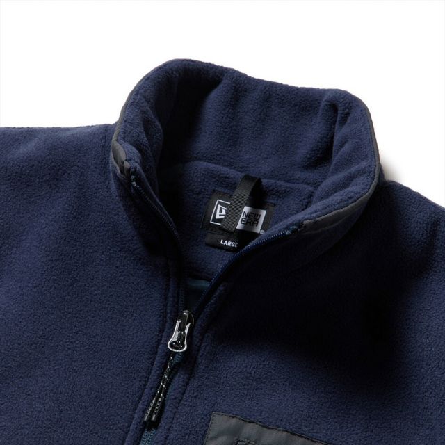 ニューエラ フリース NEWERA FLEECE JACKET フリースジャケット ボックスロゴ ウーブンパッチ ブラック ユニセックス 保温 防寒 軽量 ポリエステル ジャケット ドローコード付き シルエット調整可能 アウター ブルゾン (251011)