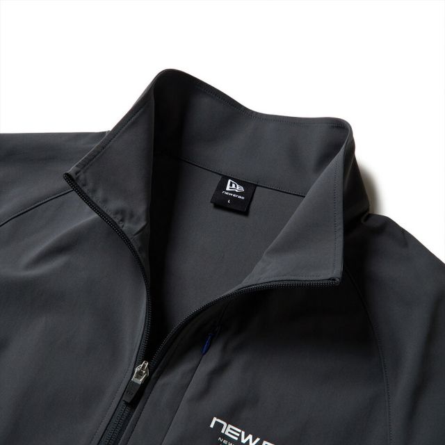 ニューエラ トレーニングジャケット NEW ERA 15135414 15135415 スリム ジャージ ストレッチ 速乾 軽量 セットアップ可 ダークグレー ブラック メンズ レディース ユニセックス スポーツ ジム 秋 冬 プレゼント