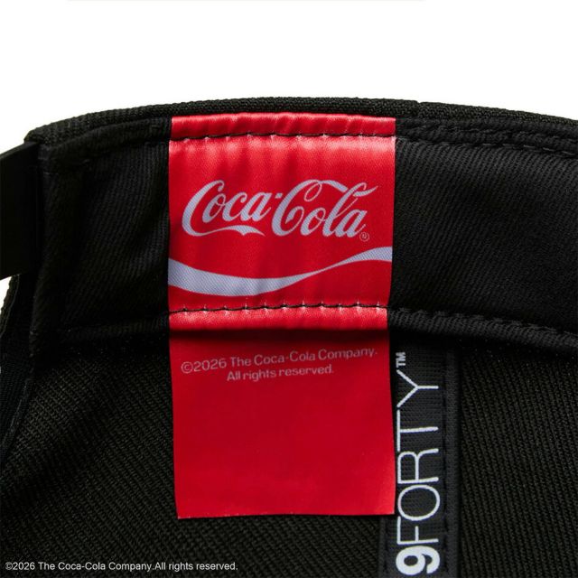 ニューエラ キャップ 9FORTY NEW ERA 15154815 コカコーラ コラボ スナップバック ブラック フリーサイズ サイズ調節 ポリエステル メンズ レディース ユニセックス 帽子 アウトドア プレゼント ギフト