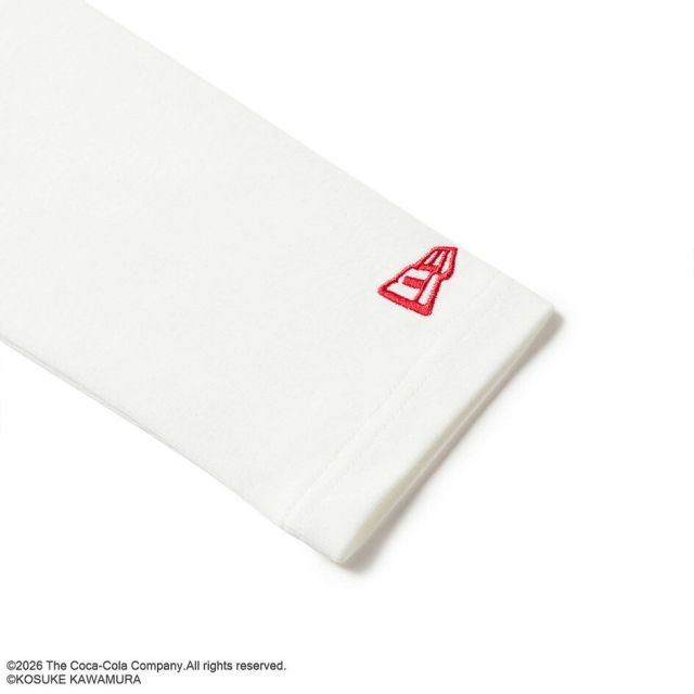 ニューエラ レディース ロンT コカコーラ コラボ 河村康輔 15159340 NEW ERA クロップド丈 長袖 Tシャツ オフホワイト Many Hearts へそ出し 限定 ウィメンズ 秋 冬 プレゼント ギフト メール便