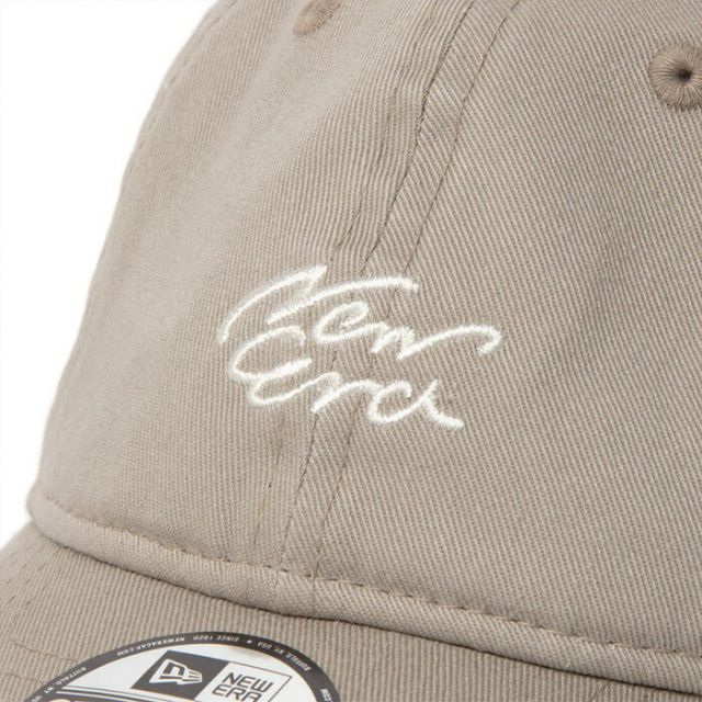 YTH 920 HANDWRITTEN LOGO ニューエラ キッズ キャップ 子供用 帽子 9TWENTY ユースサイズ ブラック イージースナップ 野球帽 黒 ベースボールキャップ 調整可能 通学 通園 (250411)