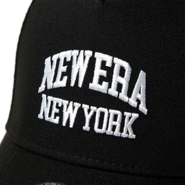 ニューエラ キッズ NEWERA YTH 940AFTR COLLEGE キッズ Youth 9FORTY A-Frame トラッカー College Logo ブラック／ブルーティント／ブリティッシュカーキ (250612)