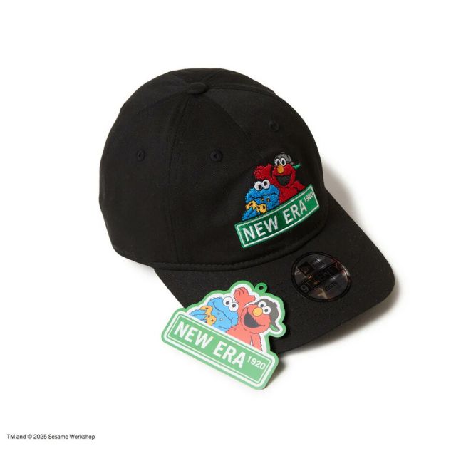 ニューエラ NEWERA YTH 920 SESAME NELG キッズ Youth 9TWENTY SESAME STREET セサミストリート NEW ERA ロゴキャップ 14682467 ブラック／14682466 ストーン コットン素材 カーブドバイザー ユースサイズ 6〜15歳対応 (250904)