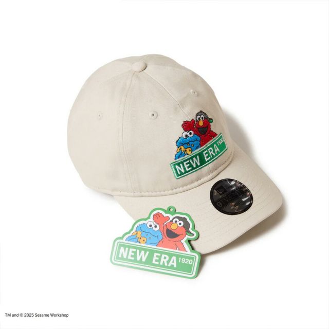 ニューエラ NEWERA YTH 920 SESAME NELG キッズ Youth 9TWENTY SESAME STREET セサミストリート NEW ERA ロゴキャップ 14682467 ブラック／14682466 ストーン コットン素材 カーブドバイザー ユースサイズ 6〜15歳対応 (250904)