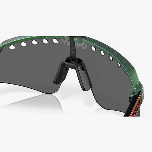 OAKLEY SUTRO LT SWP VD/PZ BK