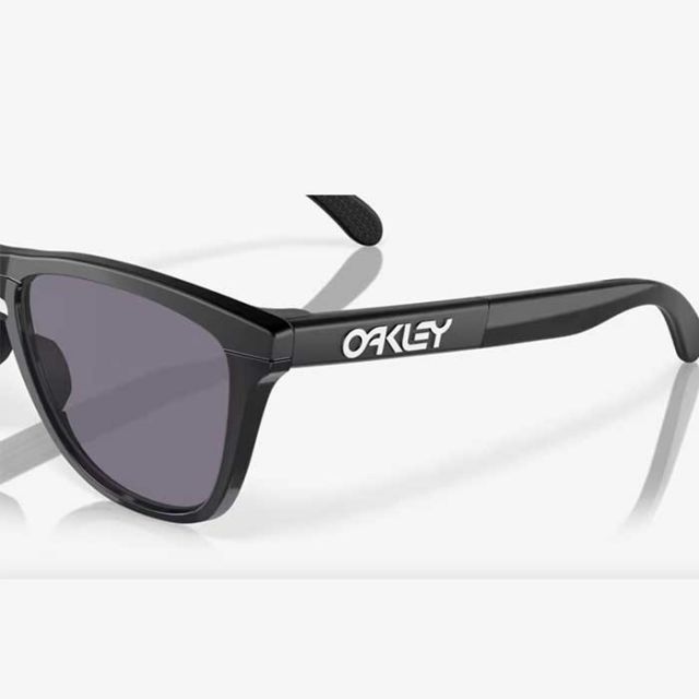 OAKLEY FROGSKINS RANGE A MBK/PZ GRY