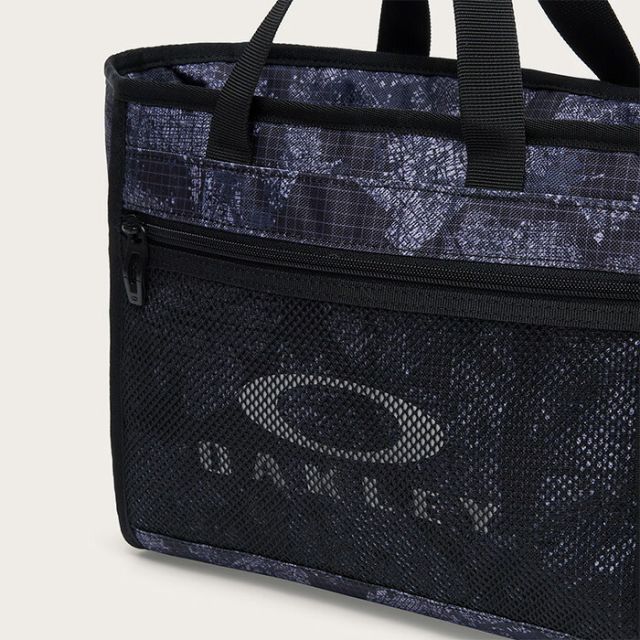 OAKLEY オークリー Cart Side 17.1 カートバッグ ラウンドバッグ ゴルフバッグ ミニトート スモールトート 撥水 ゴルフアクセサリー FOS902056 BLKOUT 902056 Small TOTE 17.1  (260316)