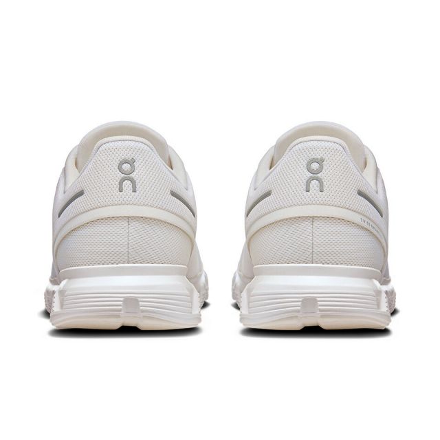 ON CLOUD 6 M'S