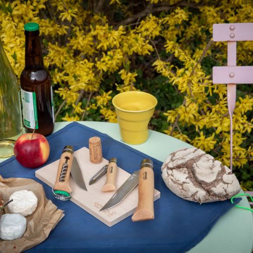 オピネル OPINEL ノマドクッキング キット 2 ナイフ ピーラー コークスクリュー まな板 ボトルオープナー タオル キャンプ アウトドア 41640 (240403)