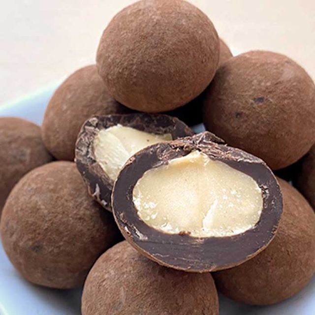 マカダミアナッツ チョコボール &Macadamia. アンドマカダミア チョコレート バレンタイン スイーツ ナッツチョコレート チョコ 美味しい オーストラリア プチギフト 義理チョコ プレゼント お菓子 差し入れ