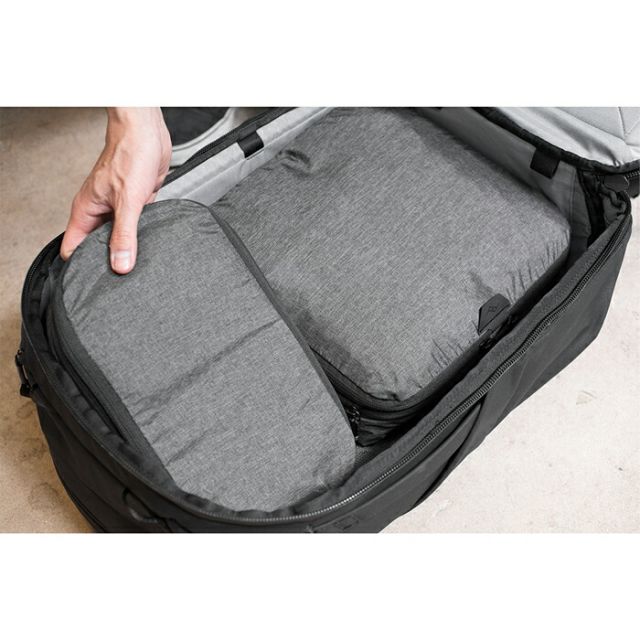 ピークデザイン Peak Design パッキングキューブ S [ BPC-S-CH-1 ]スモール Small 4.5-9L トラベルライン 旅行収納ポーチ 衣類仕分け 洗濯物分別 撥水 軽量 コンパクト セージ ロー チャコール トラベルバッグ対応 メール便