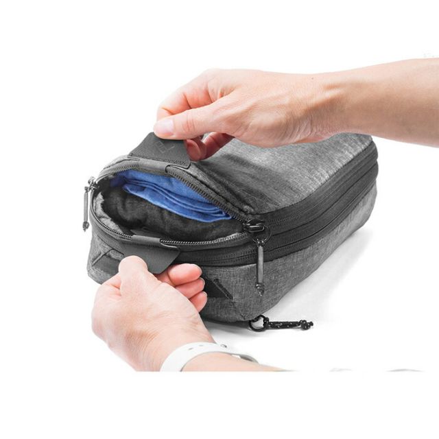 ピークデザイン Peak Design パッキングキューブ S [ BPC-S-CH-1 ]スモール Small 4.5-9L トラベルライン 旅行収納ポーチ 衣類仕分け 洗濯物分別 撥水 軽量 コンパクト セージ ロー チャコール トラベルバッグ対応 メール便