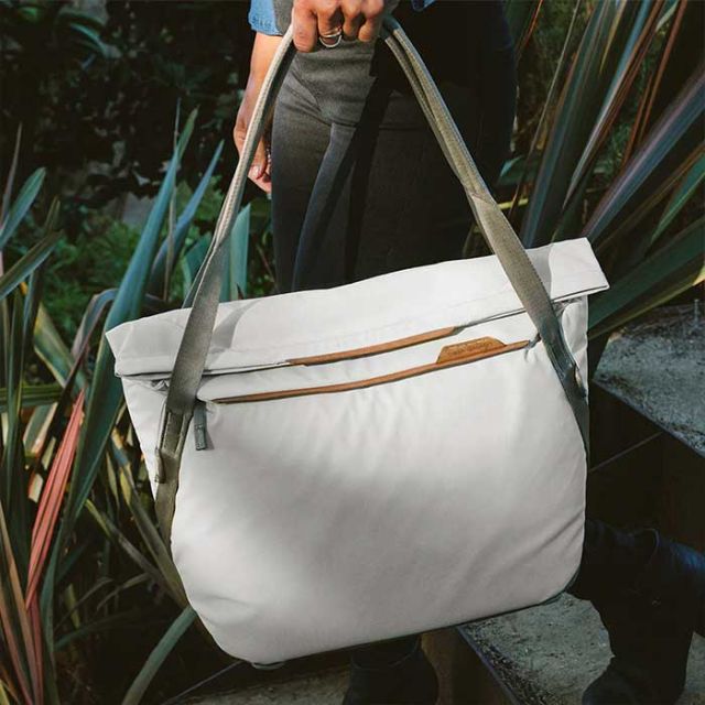 ピークデザイン カメラバッグ  エブリディトート15L Peak Design BEDT-15-BK-2 / BEDT-15-BO-2 トートバッグ ショルダーバッグ (230317)