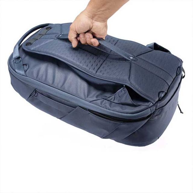 ピークデザイン カメラバッグ トラベルバックパック 30L リュック Peak Design BTR-30-BK-1/SG/MN デイパック 旅行