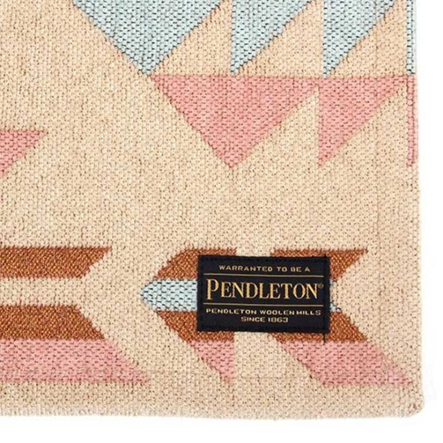 ペンドルトン キッチンマット L PENDLETON (19804261) PWM Kitchen Large Mat インテリア キャンプ アウトドア ラグマット ラグ 滑り止め付き 敷物 おしゃれ ギフト (240317)