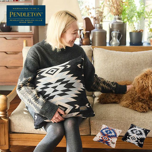 ペンドルトン PENDLETON 19802597 NEW クッションカハ゛ーWYE FL   NEW クッションカバー 45×45cm 上質ポリエステル素材 落ち着いたトーン  ソファ ベッド インテリア おしゃれ ギフト 結婚祝い 新築祝い 引っ越し祝い (250828)