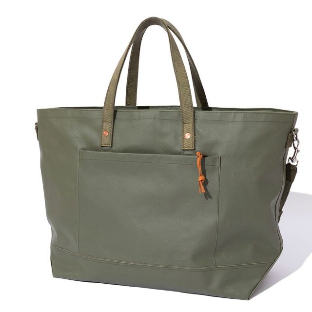 ポーラー ワサビ コラボ トートバッグ WASABI×POLER Durable Tent Tote M 261MCV0146 ナイロン 防水 耐久 ラバーコーティング 35L A4対応 大容量 グリーン ブラック サーフ アウトドア キャンプ PLxWASABI DURABLE TENT TOTE (260623)