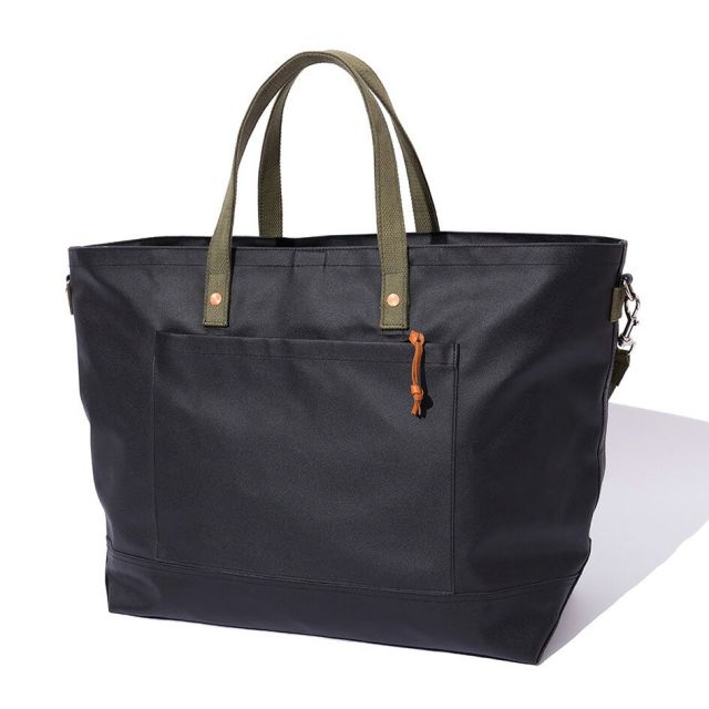 ポーラー ワサビ コラボ トートバッグ WASABI×POLER Durable Tent Tote M 261MCV0146 ナイロン 防水 耐久 ラバーコーティング 35L A4対応 大容量 グリーン ブラック サーフ アウトドア キャンプ PLxWASABI DURABLE TENT TOTE (260623)