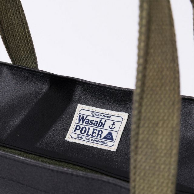 ポーラー ワサビ コラボ トートバッグ WASABI×POLER Durable Tent Tote M 261MCV0146 ナイロン 防水 耐久 ラバーコーティング 35L A4対応 大容量 グリーン ブラック サーフ アウトドア キャンプ PLxWASABI DURABLE TENT TOTE (260623)