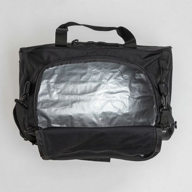 RAIN OR SHINE TRAVEL BOSTON BAG 68L