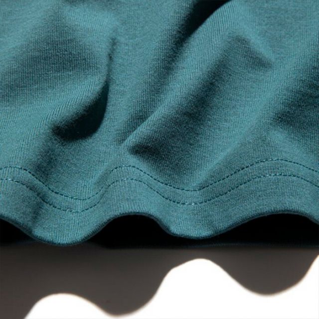 ロアーク ROARK RTJF1104 "GEAR&GUIDES"FINE TECH DRY Tシャツ 半袖 メンズ ドライ 吸湿 消臭 ポケット付き フロッキープリント 綿 再生繊維 ミドルウェイト 日本サイズ  メール便 (250328)