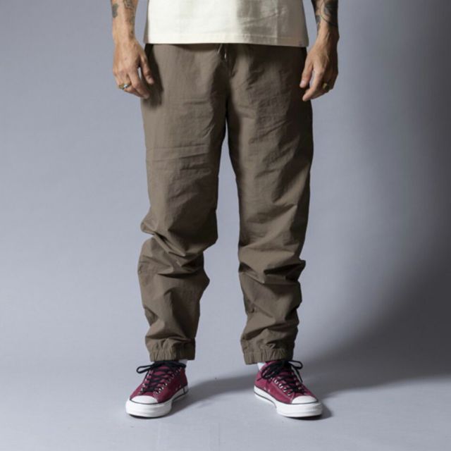 ロアーク デコン ウィンドパンツ リラックス メンズ DECON WIND PANTS RELAX RPJ1202-DSA ROARK ロアーク ナイロンパンツ テーパード 軽量 メッシュ DUSTY ARMY  (260316)