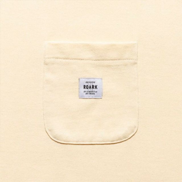 ロアーク LABEL POCKET ファインテックドライTシャツ チャコール ナチュラル LABEL POCKET FINE TECH DRY TEE RTJF1200-CCL RTJF1200-NAT ROARK ロアーク 半袖Tシャツ ドライ 吸湿 消臭 ポケットT メール便 (260316)