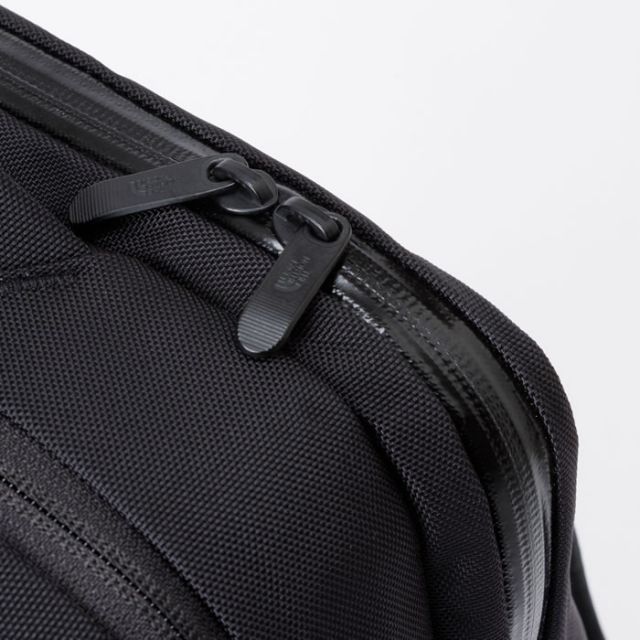 ザ・ノース・フェイス リュック シャトルデイパック THE NORTH FACE NM82329 SHUTTLE DAYPACK バックパック バッグ 新生活 社会人 通学 ノースフェイス リュック ビジネス メンズ 通勤 仕事用 人気 おしゃれ パソコン収納(240112)