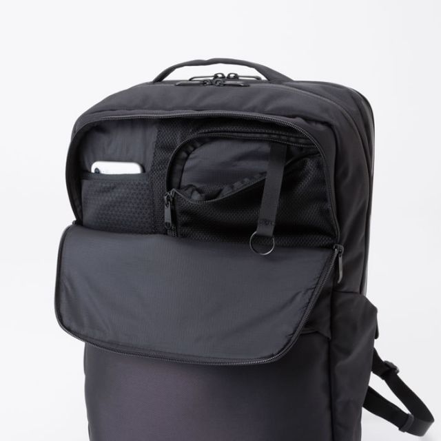 ザ・ノース・フェイス リュック シャトルデイパック THE NORTH FACE NM82329 SHUTTLE DAYPACK バックパック バッグ 新生活 社会人 通学 ノースフェイス リュック ビジネス メンズ 通勤 仕事用 人気 おしゃれ パソコン収納(240112)