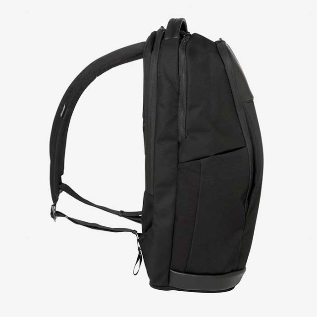 ザ・ノース・フェイス リュック THE NORTH FACE NM82395 ROAMER DAY ローマーデイ バックパック デイパック (240310)ノースフェイス