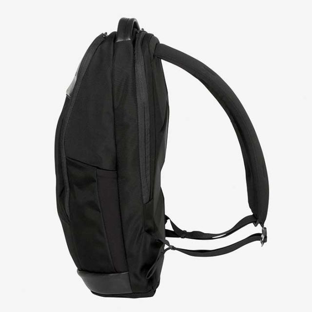 ザ・ノース・フェイス リュック THE NORTH FACE NM82396 ROAMER SLIM DAY ローマーデイスリム バックパック デイパック 新生活 社会人 (240310)