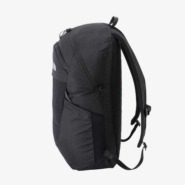 ザ・ノース・フェイス バックパック ヘイジーデイパック リュック デイパック レディース メンズ ユニセックス THE NORTH FACE NM82455 HAZY DAYPACK ブラック PCスリーブ 22L 旅行 トラベル  ノースフェイス (240917)