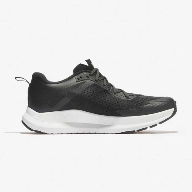 ザ・ノース・フェイス ベロシティ ユニセックス THE NORTH FACE ランニング シューズ メンズ フォワード  NF52308 VELOCITY FORWARD 靴 スニーカー 軽量 ランニング マラソン TT 長距離 26.0 - 27.5cm (250126)