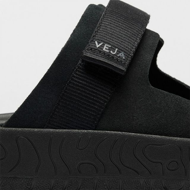 VEJA ARPOADOR スエード サンダル ユニセックス AP3221036 ブラック フルブラック ブラジル製 ヴェジャ AP3221036 ARPOADO M'S (260224)