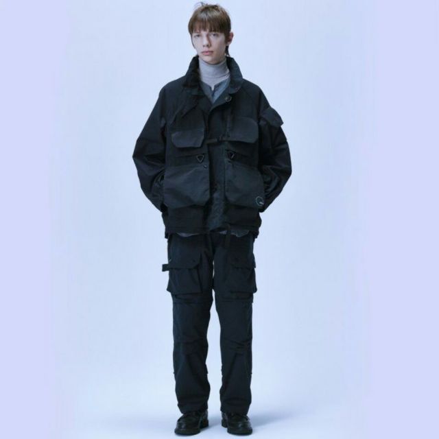 フェルド WFELD フェルド DAY TRIPPERS JACKET WF-25AW-JK03 デイトリッパーズジャケット 多機能ポケット バックポケット フード内蔵 ユーティリティジャケット ブラック  (251020)